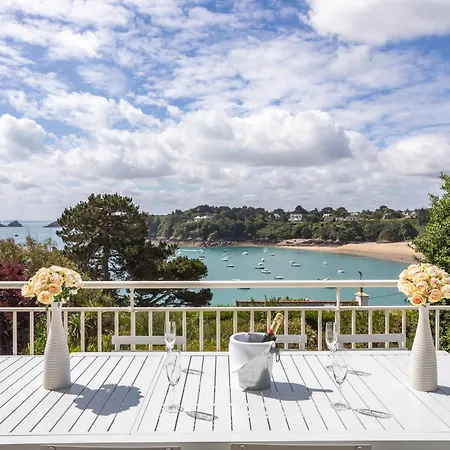 Ker Manou - Baie Des Dauphins Holiday home *